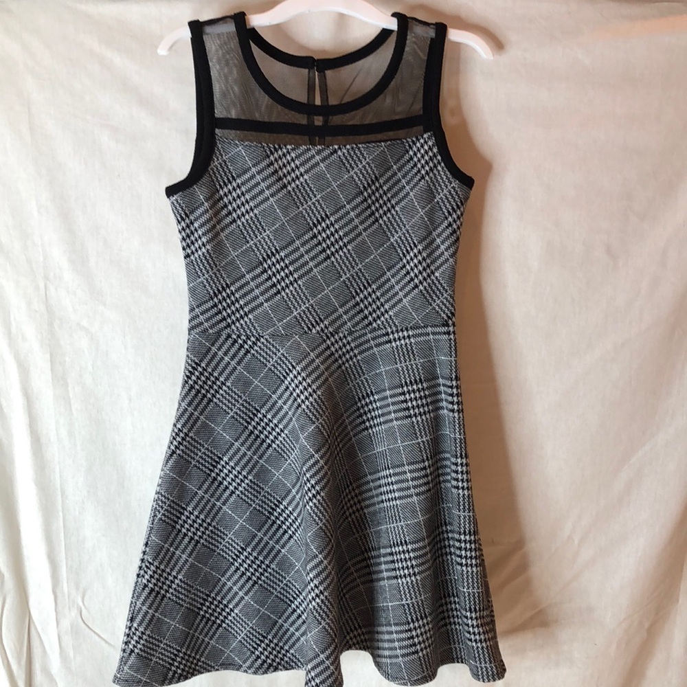 Childrens Place Adorable Glen Plaid Dress with Mesh trim Little Girls NWOT